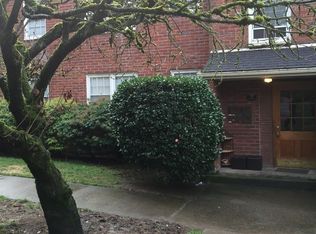 5580 NE Sandycrest Ter APT 1, Portland, OR 97213