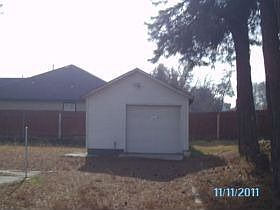 2nd image of 1350 SW Shea Dr