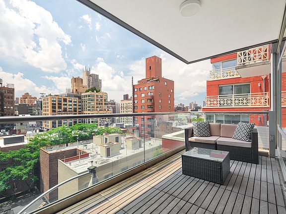 3rd image of 151 W 21st St APT 11B