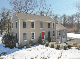 7 Black Walnut Dr, Newtown, CT 06470