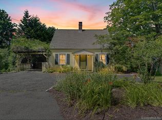129 Glenwood Ave, Middlebury, CT 06762
