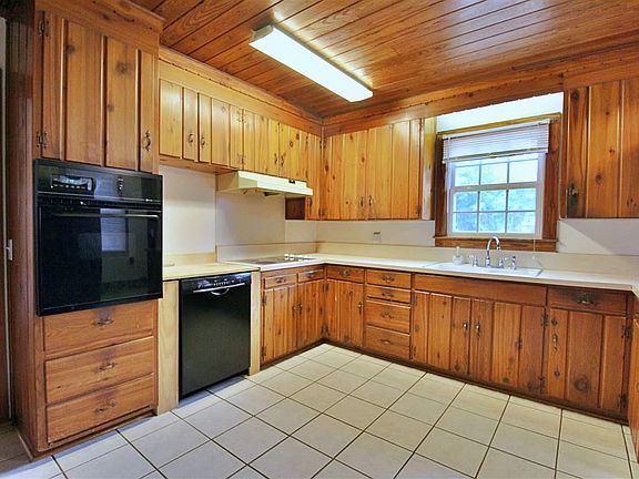 5th image of 5919 Mitchell Ln