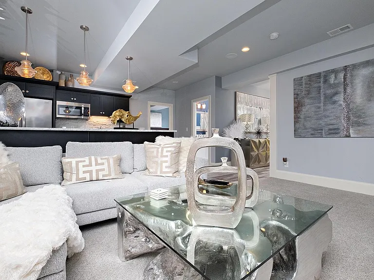 9406 Harlequin St — Photo 53