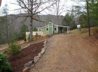 328 Lakey Creek Dr, Franklin, NC 28734