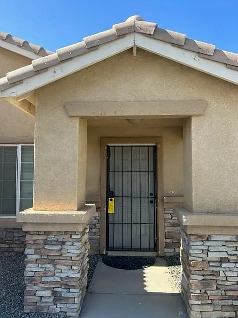 10198 Kemper Avenue — Photo 3