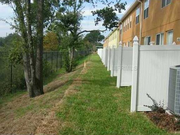 4th image of 5451 Paradise Cay Cir