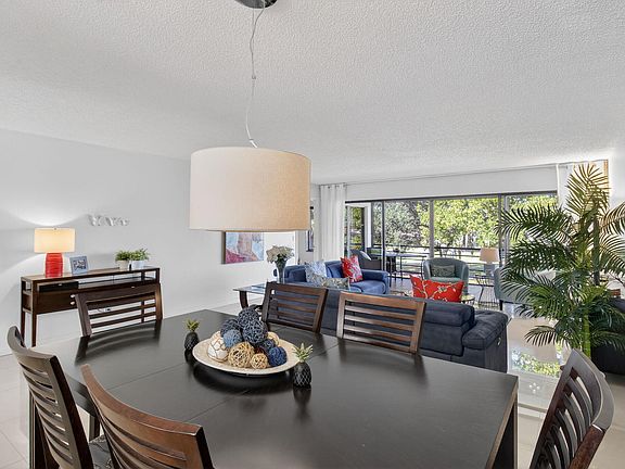 5th image of 5673 Fairway Park Drive #202