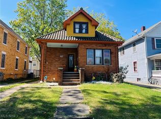 3266 Livingston Ave, Lorain, OH 44055