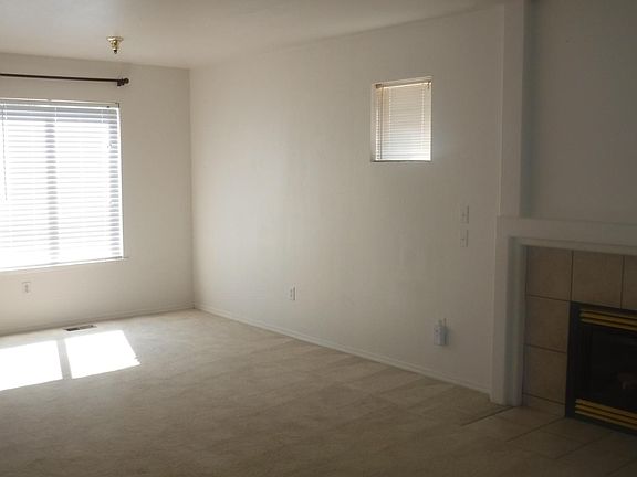 3rd image of 20201 13th Avenue Ct E