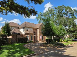 18302 Longmoor Dr, Houston, TX 77084