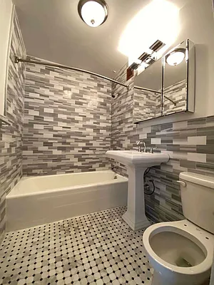 Rented by Bond New York | media 8