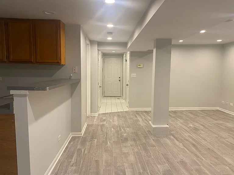 3916 N Seeley Ave #G — Photo 12