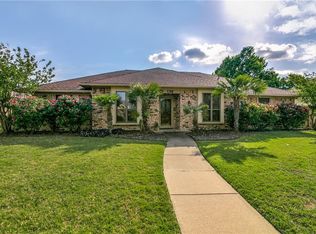 1824 Meadowview Dr, Garland, TX 75043