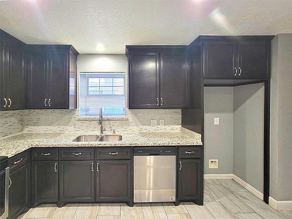 5th image of 26719 Cypresswood Dr