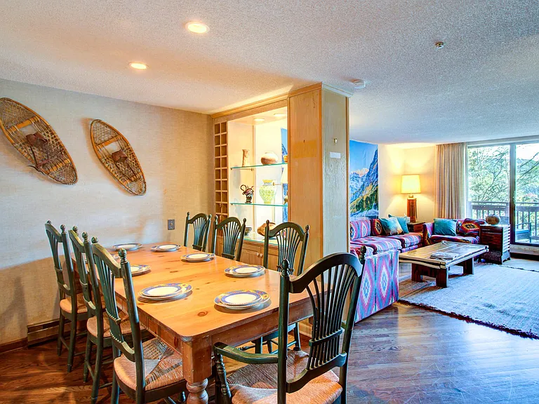 1040 Sugar Mountain Dr #D-24 — Photo 5