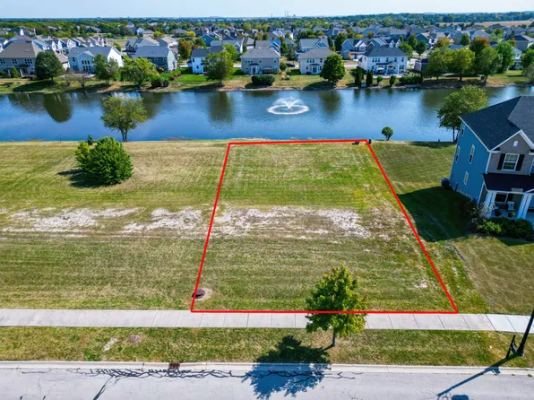 21347 Somerset St, Shorewood, IL 60404