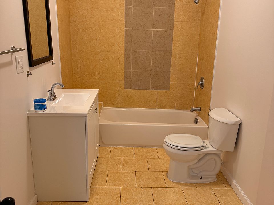 2nd image of 303 Renner Ave APT 3