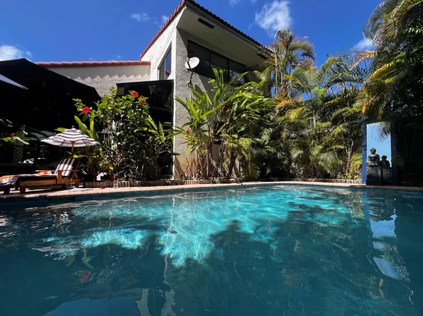 7362 Woodmont Ct, Boca Raton, FL 33434