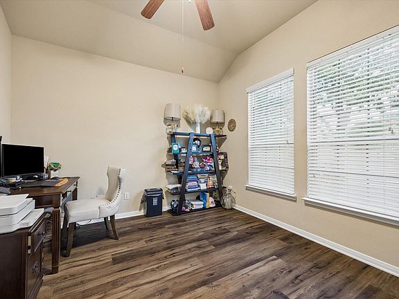 4th image of 3418 Daniel Falls Ln