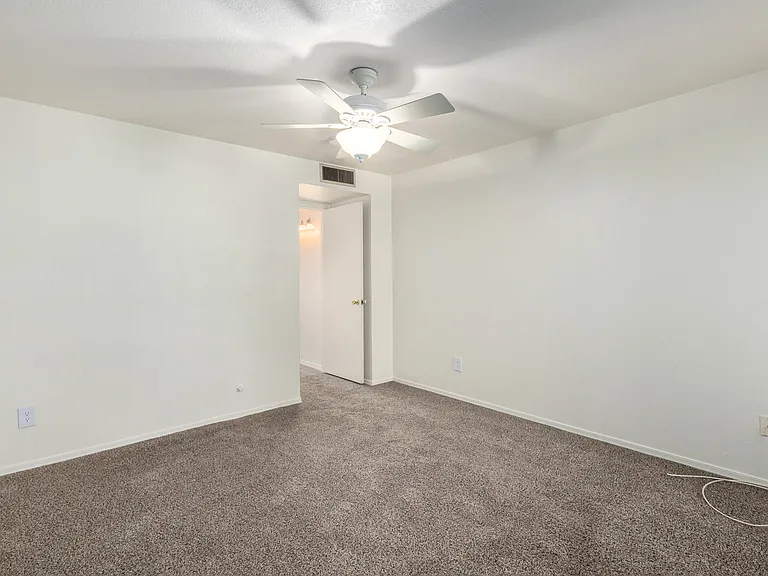 11048 N 28th Dr #145 — Photo 16