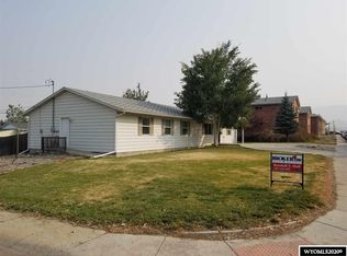 2201 S McKinley St, Casper, WY 82601
