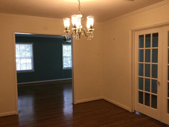 Dining Room/Living Room