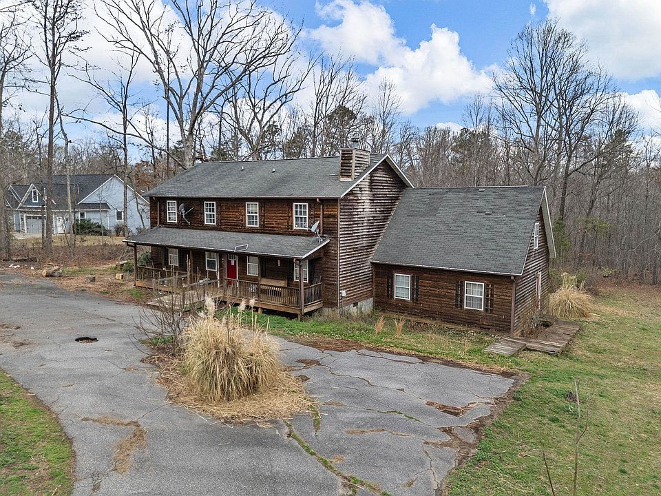 1st image of 155 Ridings Rd