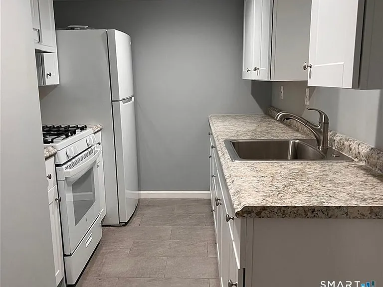 152 Thompson St #LL — Photo 5