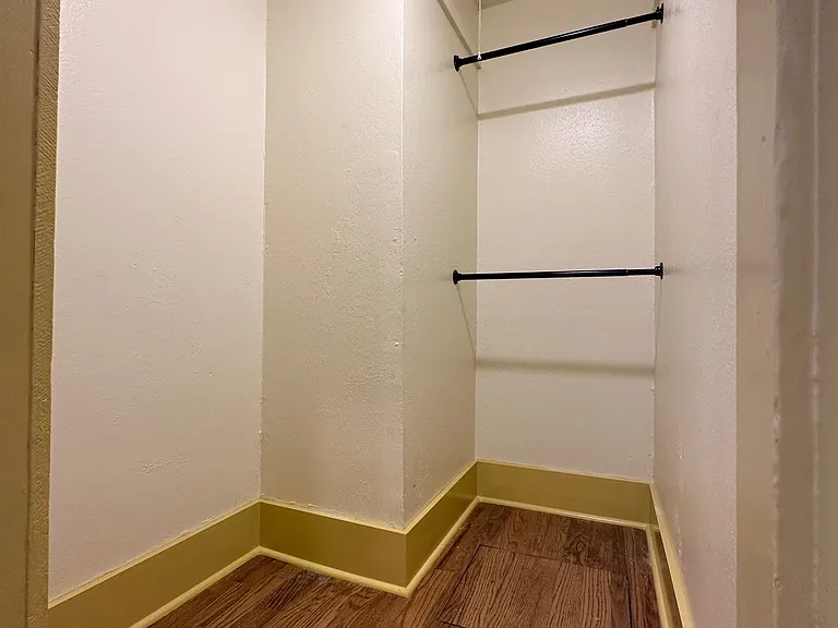 4910 Victor St #1 — Photo 20