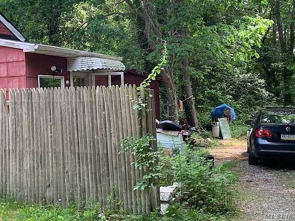 5th image of 486 A Boxwood Dr