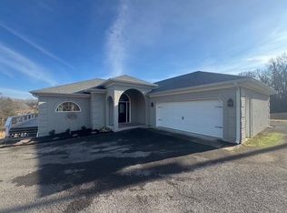 293 N Spring St, Scottsville, KY 42164