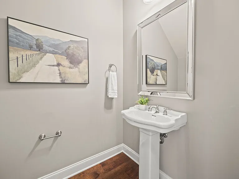 5103 Donovan St — Photo 17