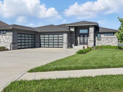 17028 S Reflection Cir, Bennington, NE, 68007