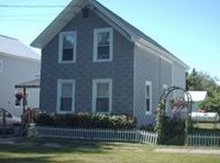 347 E Joseph St, Cape Vincent, NY 13618