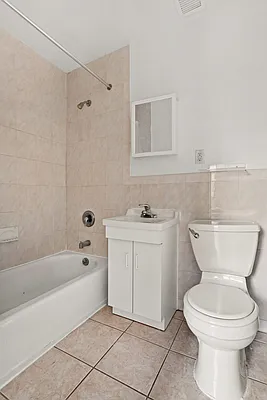 Rented by Compass | media 7