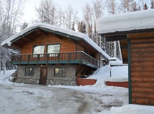 1402 Farmers Loop Rd, Fairbanks, AK 99709