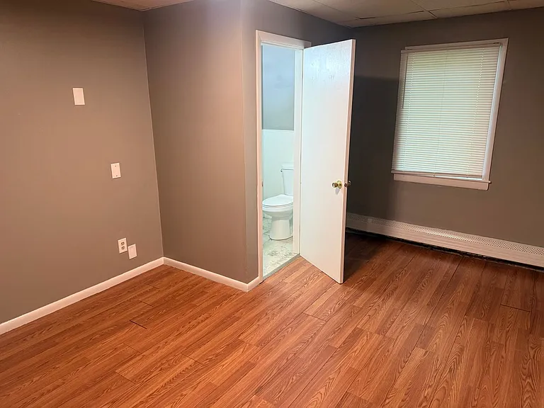 159 Elm St — Photo 23
