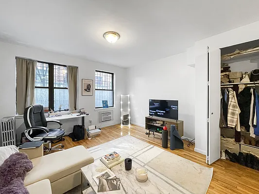 Rented by Skyward | media 19