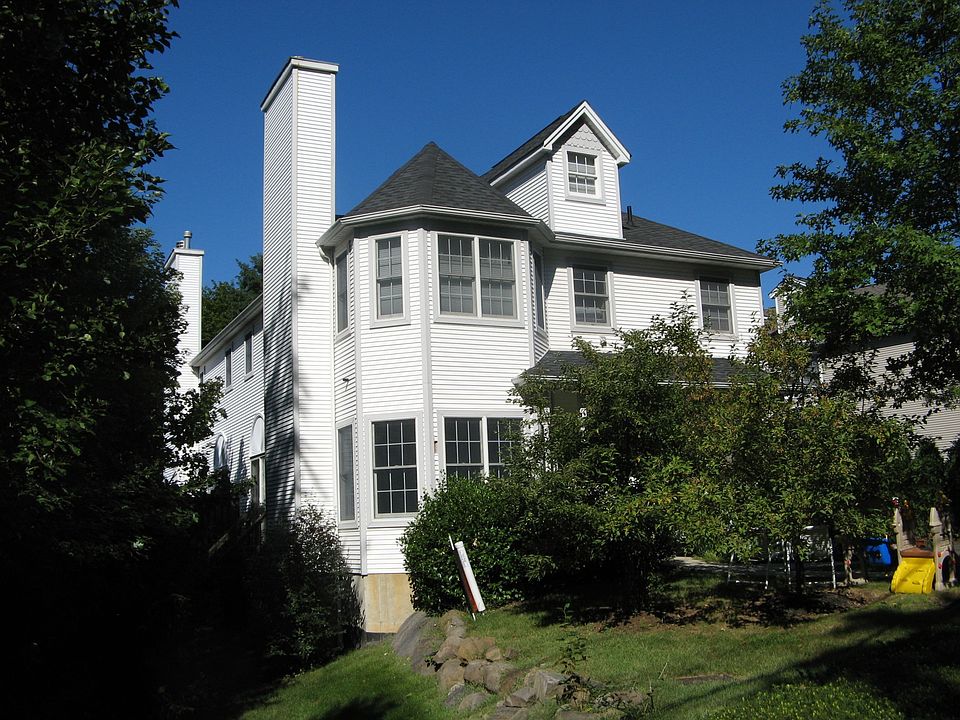 1st image of 288 Piermont Ave