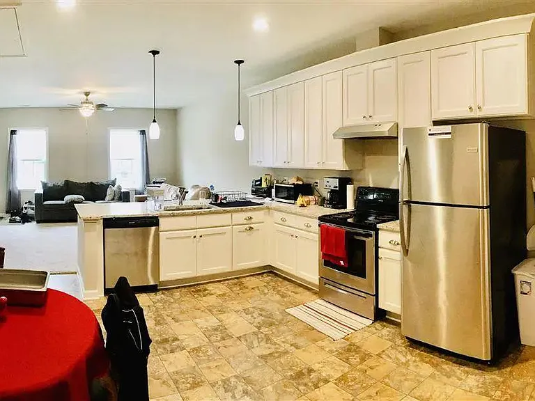 16 Briar Ct #B — Photo 7