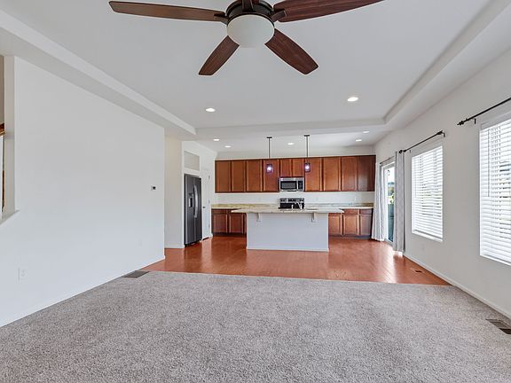 4th image of 10827 Ventura Ct