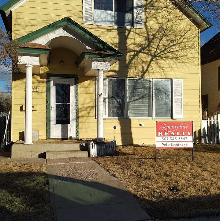 1st image of 817 S 8th St