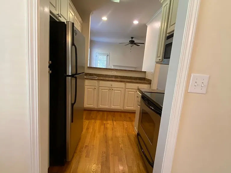 399 Wormwood Ln — Photo 4