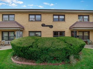 18333 Wentworth Ave APT 9, Lansing, IL