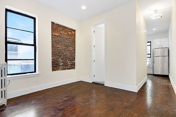 1st image of 175 Rogers Ave #3R