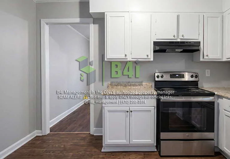 6106 Venetian Way SW — Photo 8