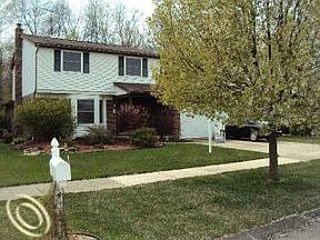 1st image of 44845 Leslie Ln