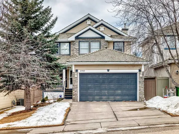 3767 E Springbank Dr SW, Calgary, AB T3H 4J5