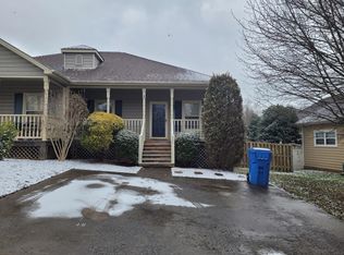 244 Main Street Village Dr, Jonesborough, TN 37659