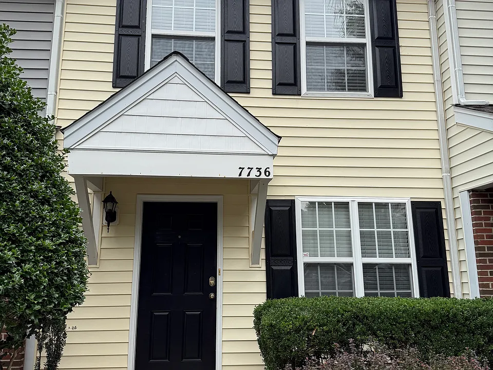 7736 Averette Field Dr